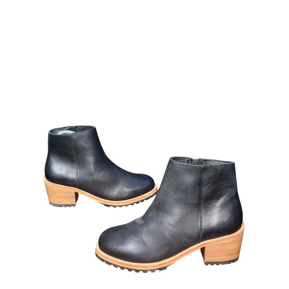 Patina Almost Perfect Ankle Bootie size 8.5 - Picture 1 of 7